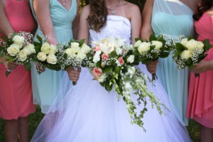 Coral and Seafoam Wedding in Longview Texas via Sprittibee Photography
